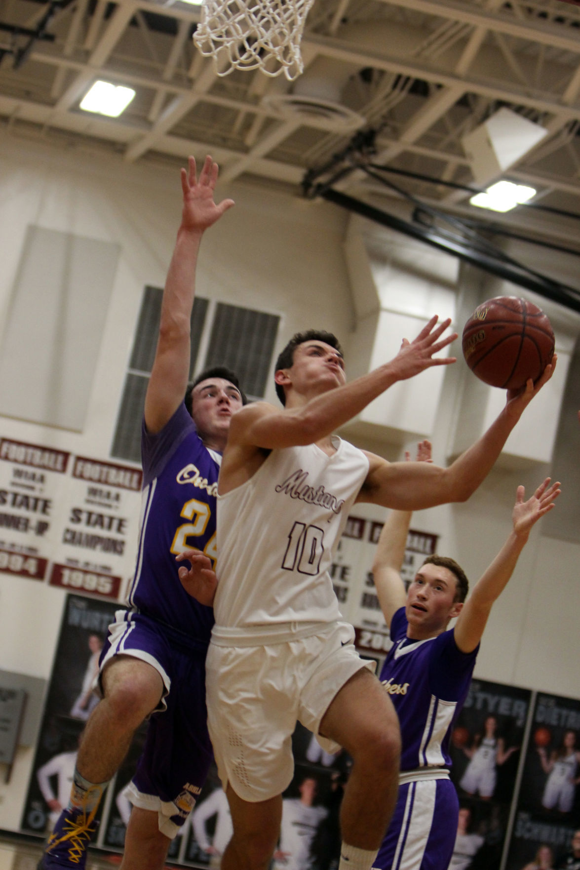 Ashland at Menomonie boys basketball 12-27-19